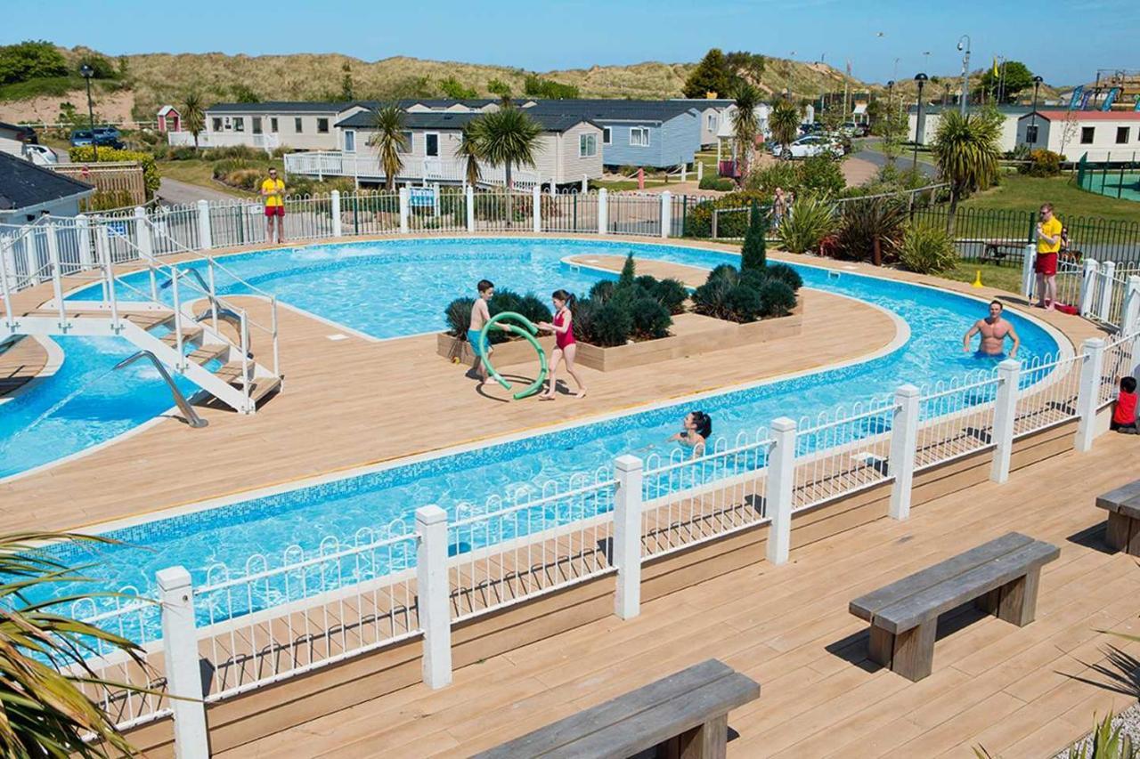 Presthaven Holiday Resort - Direct Access To Beach Prestatyn Esterno foto